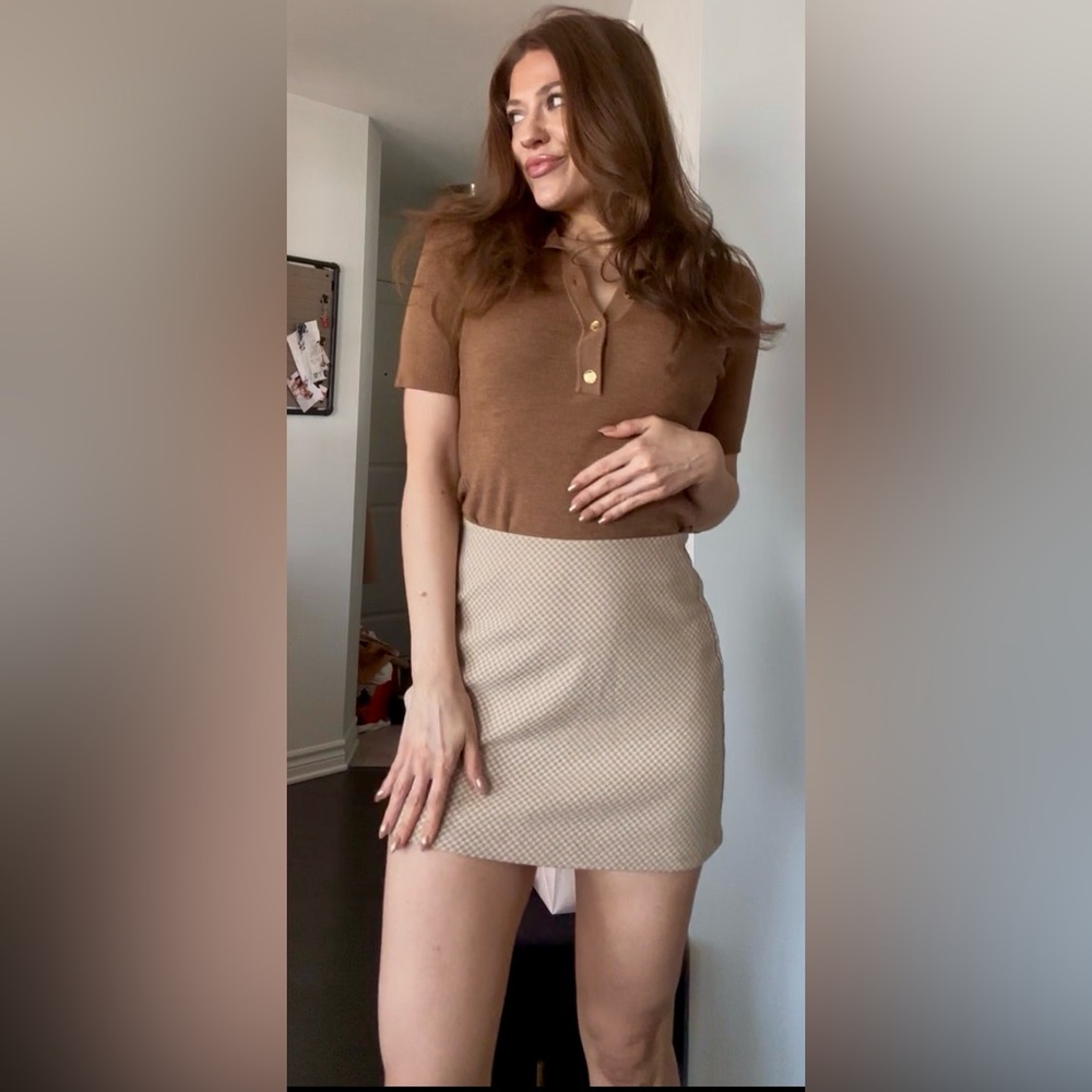 Aritzia Wilfred Cream A-Line Skirt